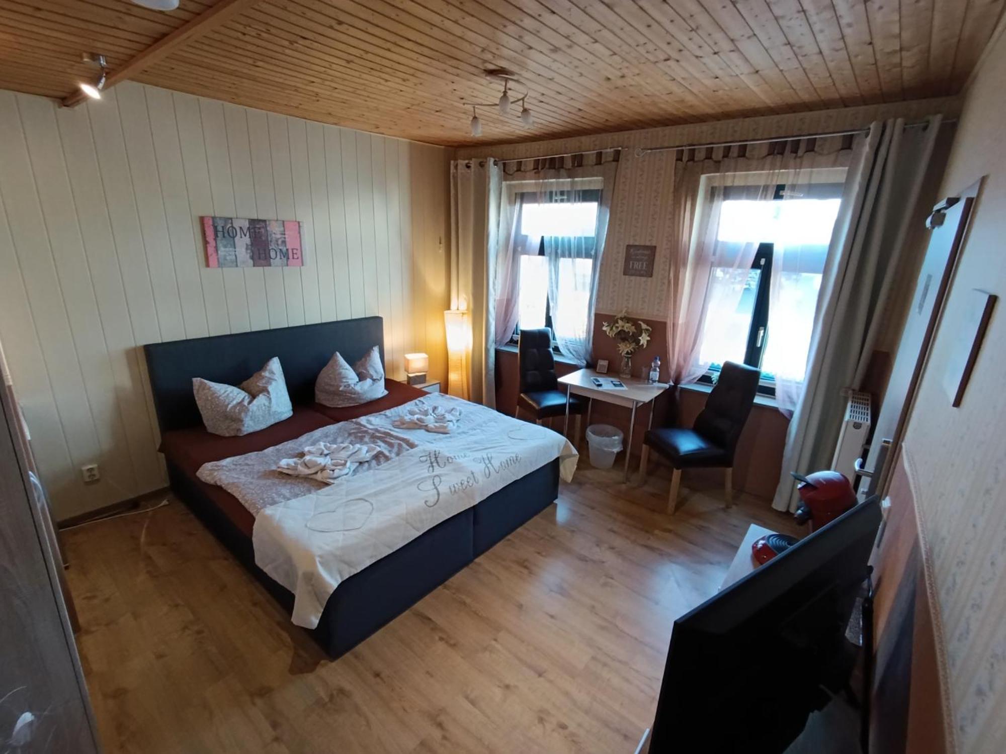 Haus Oberkassel Hotell Bonn Eksteriør bilde