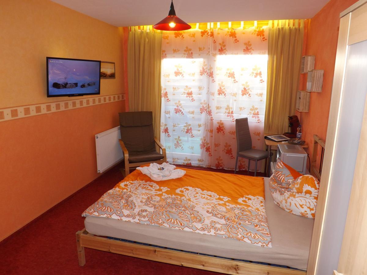 Haus Oberkassel Hotell Bonn Eksteriør bilde